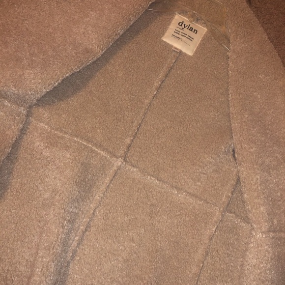 NWOT- faux suede & Sherpa vest - Picture 4 of 5